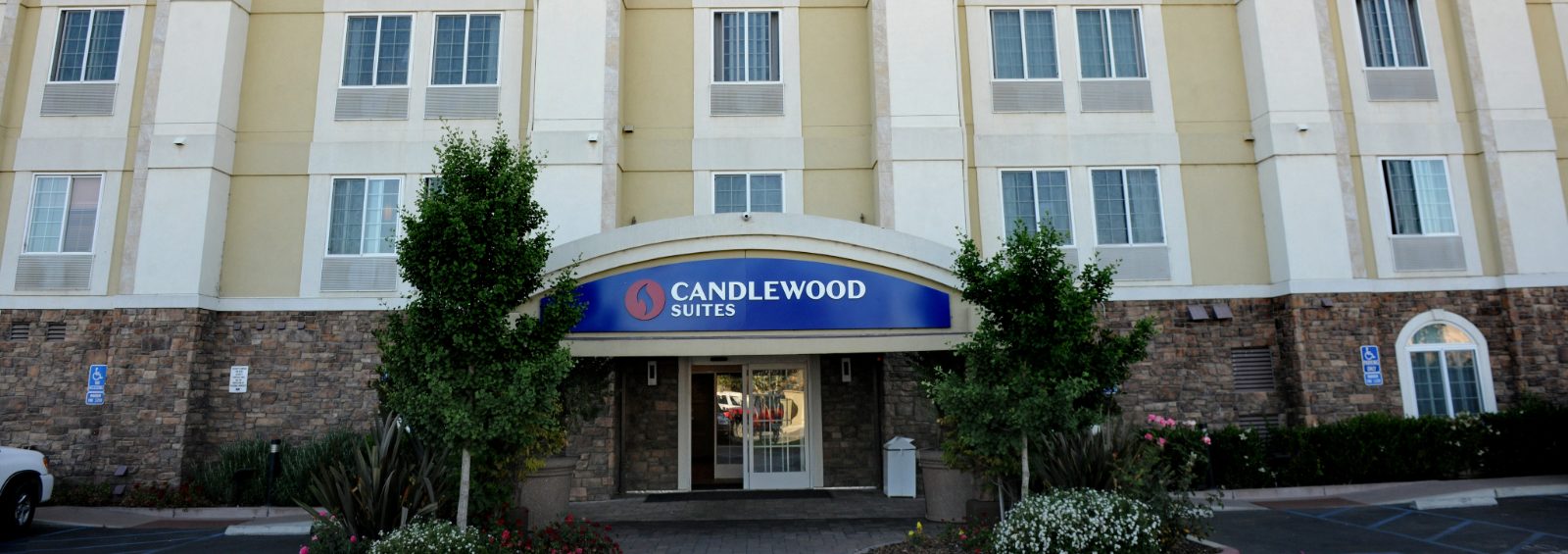 Candlewood Suites Santa Maria exterior